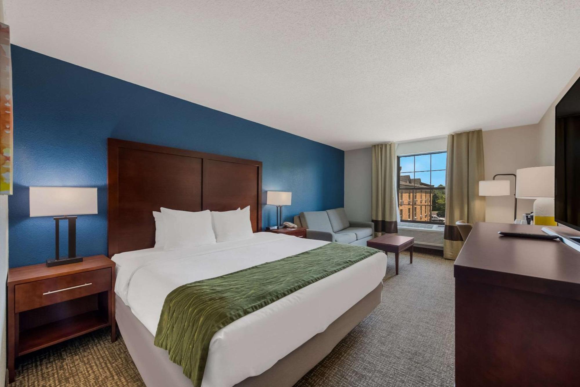 Comfort Inn Newport News - Hampton I-64 Exterior photo